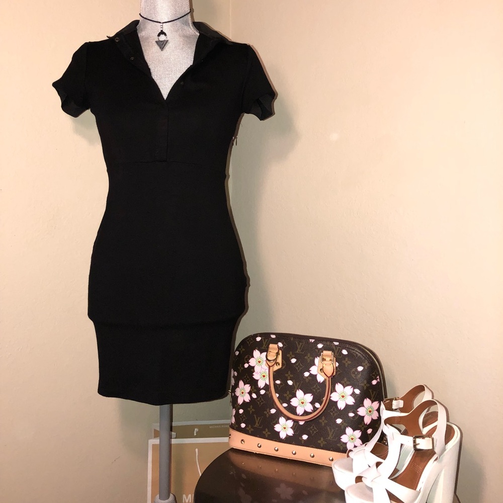 Mini black dress